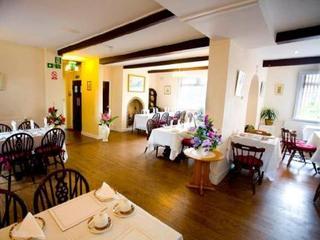 Hawthorn Hotel Radcliffe Екстер'єр фото
